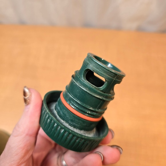 Stanley Classic 32oz Thermos Hammertone Green Built for Life!  Works great! - Picture 9 of 10